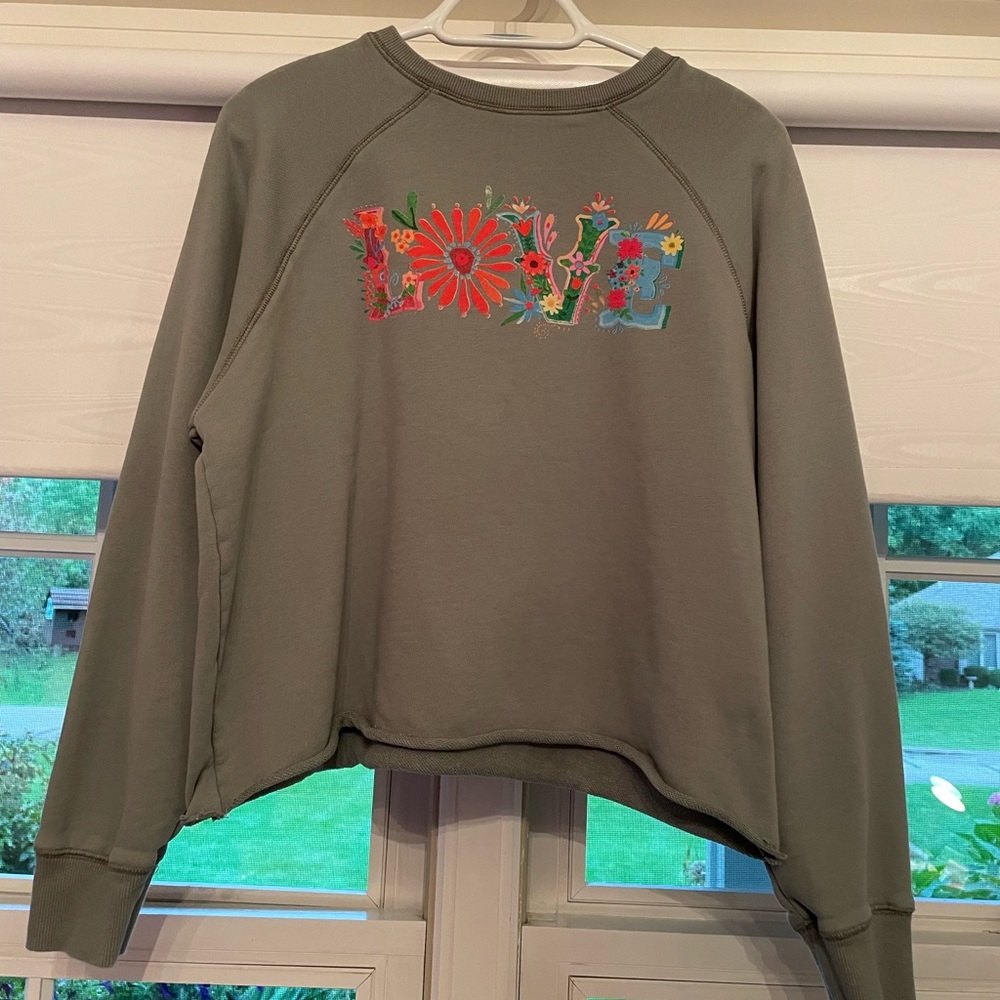 Natural Life Cropped Crewneck